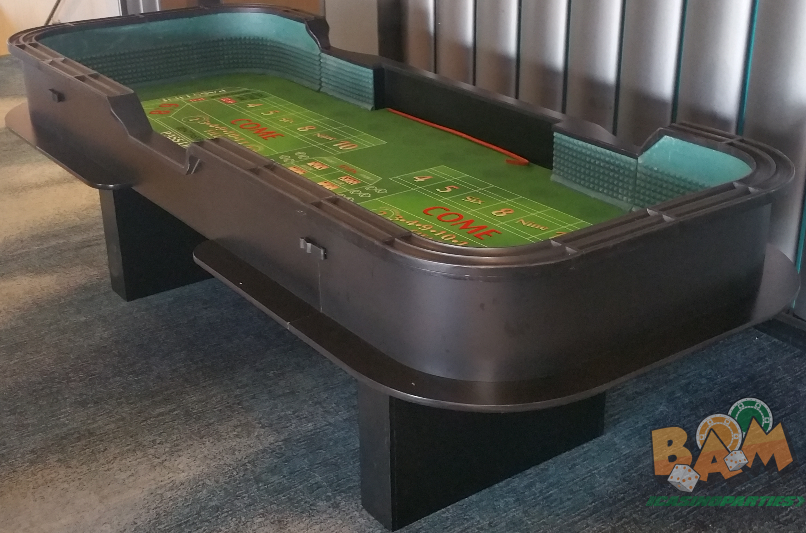 casino party equipment rentals - gaming tables